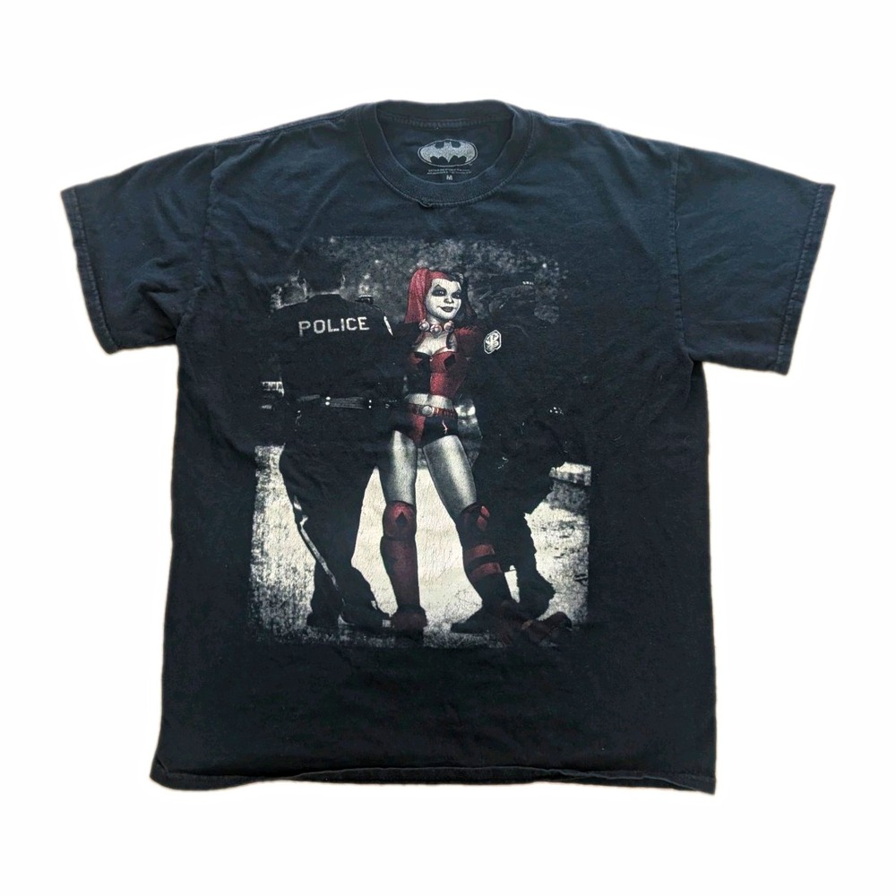 DC Comics Batman Harley Quinn Arrested Black Graphic T-Shirt Men's Medium